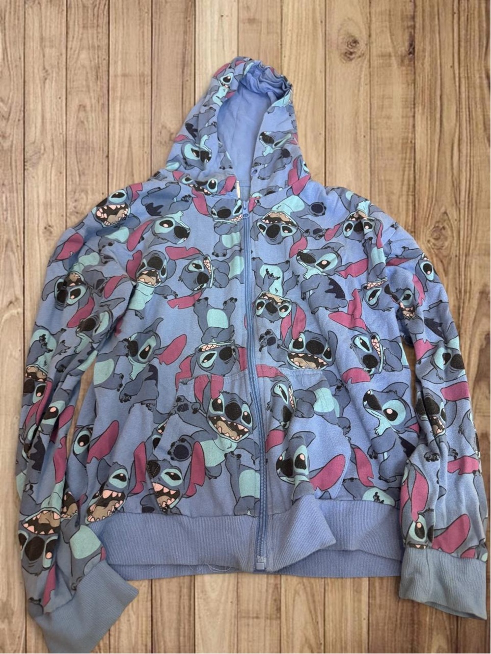 stitch zip up